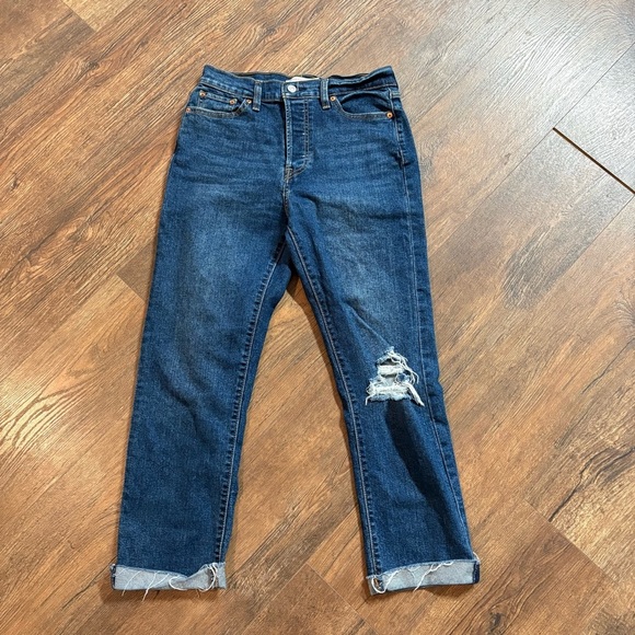 Levi's Denim - Levi’s wedgie straight distressed jeans